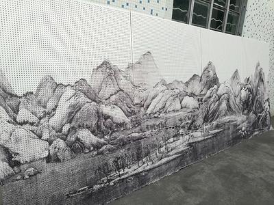 彩繪(hui)鋁(lv)單(dan)板(ban)山(shan)水(shui)畫訂做壁畫 藝術(shu)與建築的完(wan)美融(rong)合(he)