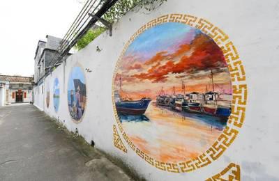 創(chuang)文進(jin)行(xing)時(shi) 陽江(jiang)特色墻(qiang)繪，打卡城市(shi)藝術新(xin)地標(biao)